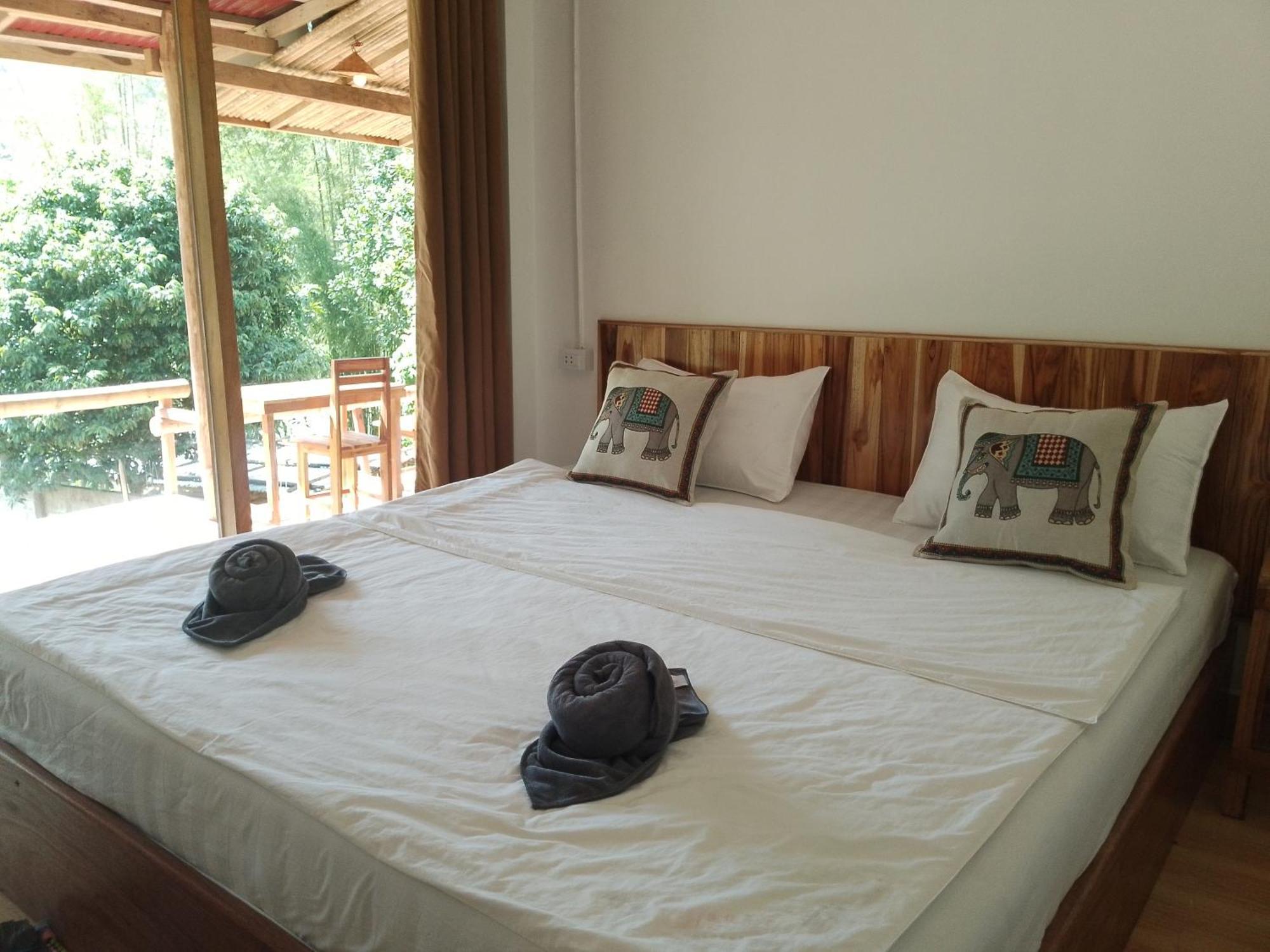 Meexok Guesthouse Nongkhiaw Buitenkant foto